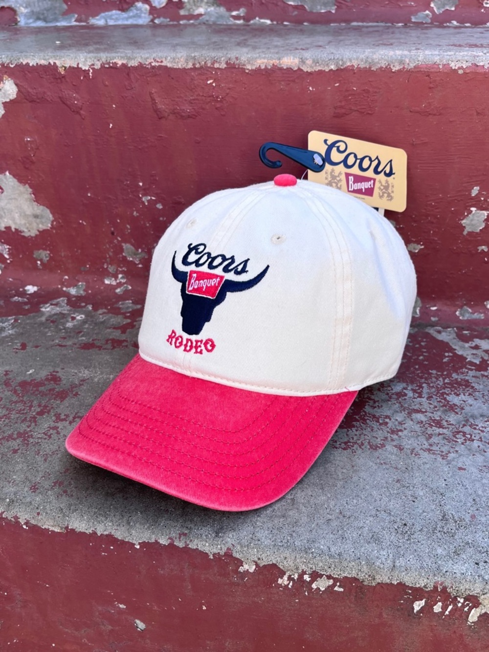 🍺Coors🍺 Coors Banquet Rodeo Hat Baseball Hat Cap Bull Logo Red White Red NWT